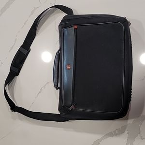 Swiss Army Messenger Bag